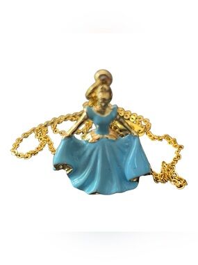 Vintage Disney Cinderella Princess 3D Pendant Necklace Figure Gold Tone in Dress
